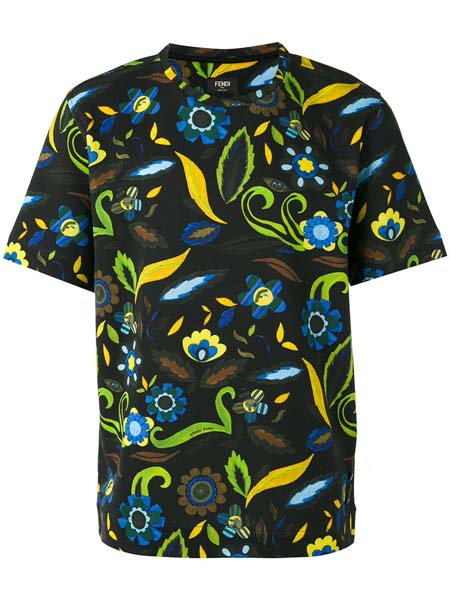 ERKEK MODASINDA ÇİÇEK ETKİSİ