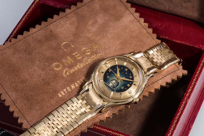 İKONİK SAATLER AÇIK ARTIRMAYA ÇIKIYOR