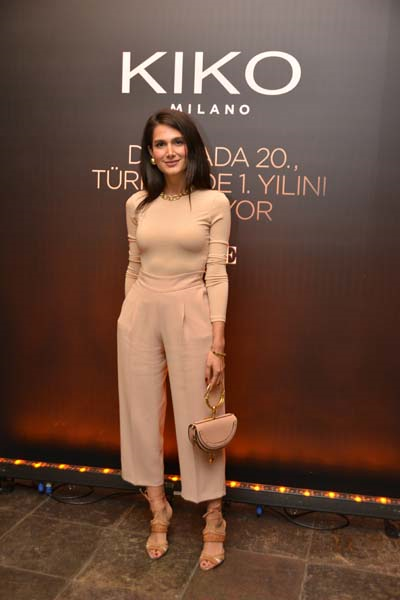 TÜRKİYEDE İKİNCİ YAŞINI KUTLADI