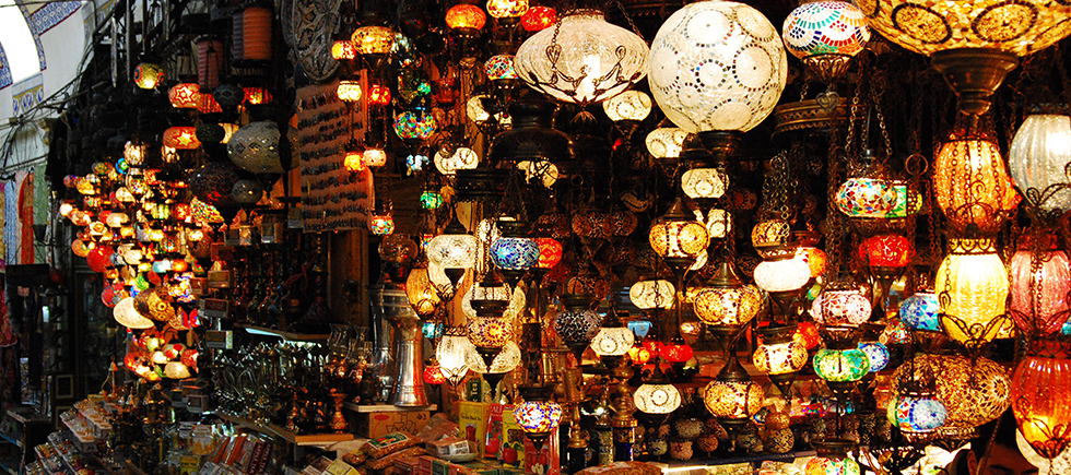 KAPALIÇARŞI’DA PİYANO SESLERİ YÜKSELECEK