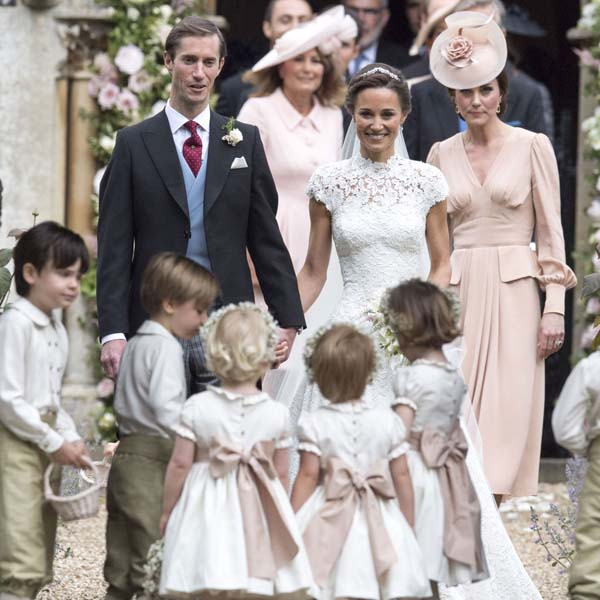 PIPPA MIDDLETONIN DÜĞÜN FOTOĞRAFLARI