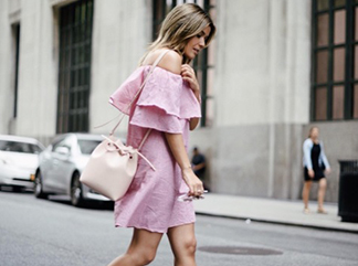 DOLABINIZA EKLEMENİZ GEREKEN 10 ELBİSE MODELİ