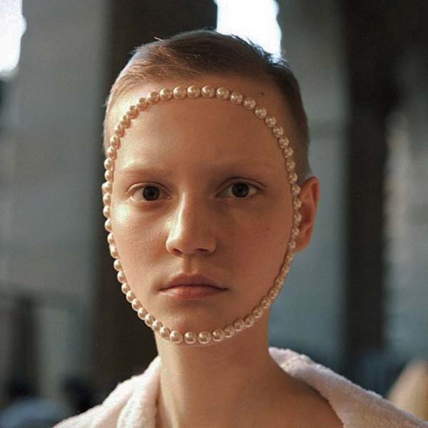 GUCCI RESORT 2018 DEFİLESİNDEN GÖZ ALICI DETAYLAR