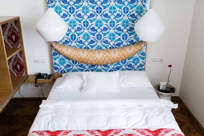 ATIL KUTOĞLU İMZALI SUİT