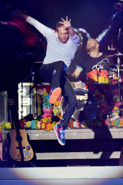 ÜÇ SAATTE 2 MİLYON STERLİN BAĞIŞ TOPLANDI