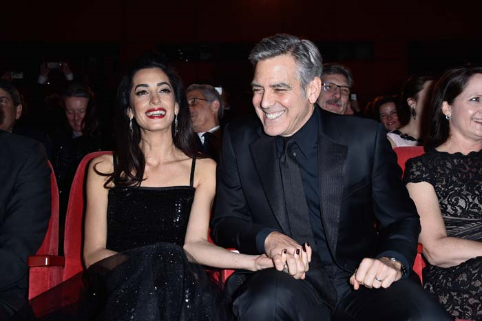 GEORGE CLOONEY BABA OLDU!