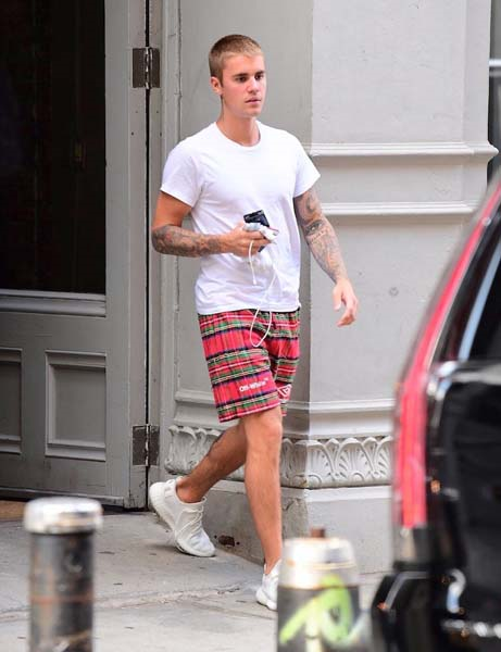 BELLA HADİD VE JUSTİN BİEBER PİŞTİ OLDU