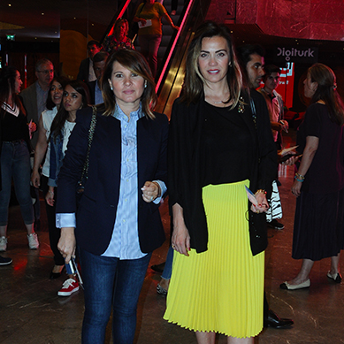 YILMAZ ERDOĞANI İZLEMEYE GELDİLER