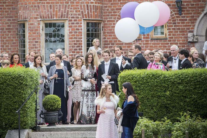 PIPPA MIDDLETONIN DAVET ŞIKLIĞI