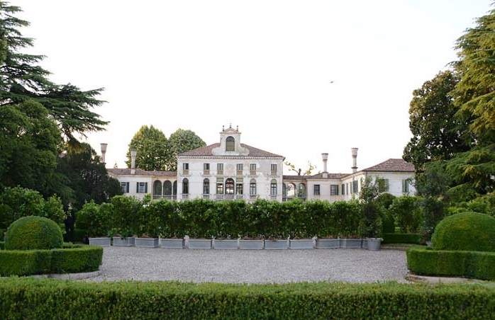 JESSICA CHASTAIN EVLENDİ