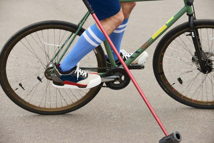 CHRISTIAN LOUBOUTIN BİSİKLET TURNUVASINA EV SAHİPLİĞİ YAPIYOR