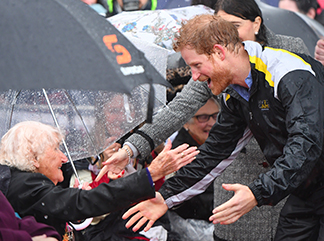 PRENS HARRY’NİN 97 YAŞINDAKİ HAYRANI