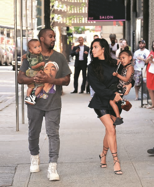 KIM KARDASHIAN’IN KIZI YENİ YAŞINI KUTLUYOR