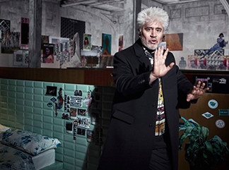 PEDRO ALMODOVAR REKLAM YILDIZI OLDU