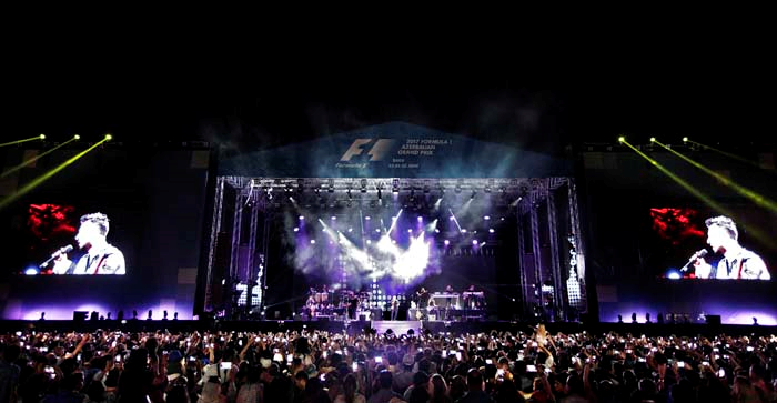 TARKAN AZERBEYCANDA KONSER VERDİ