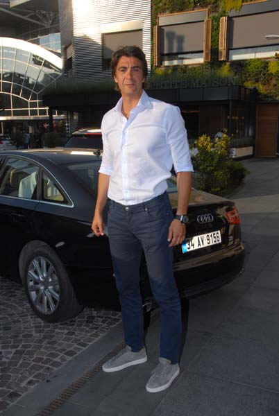 TOPLANTIDAN TOPLANTIYA KOŞUYOR