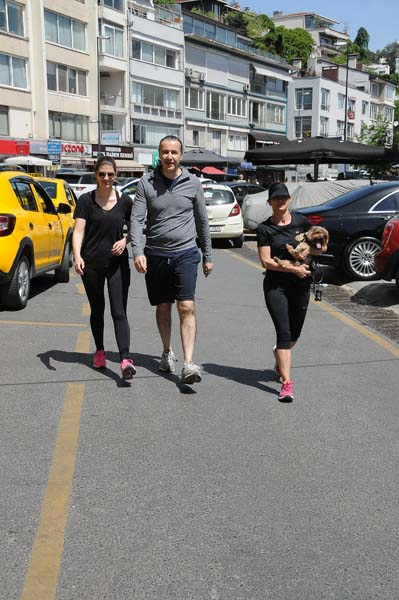 AİLECE BEBEKTE YÜRÜYÜŞ