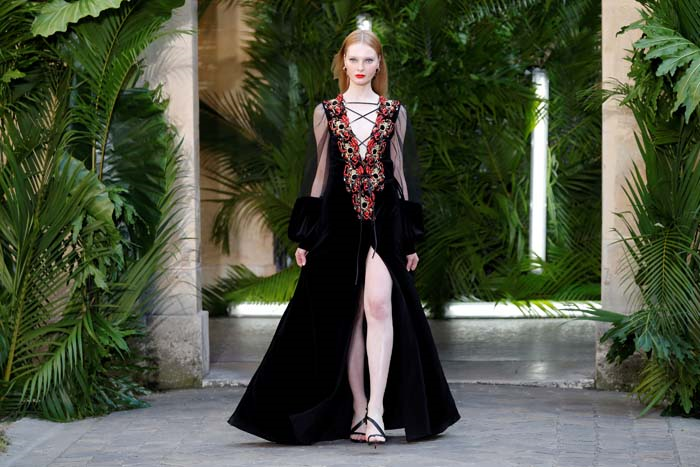 PARİS HAUTE COUTURE HAFTASI SONA ERDİ