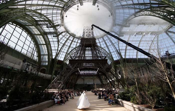 PARİS HAUTE COUTURE HAFTASI SONA ERDİ