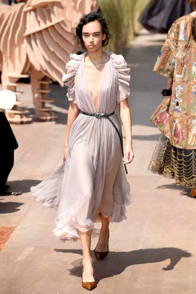 PARİS HAUTE COUTURE HAFTASI SONA ERDİ