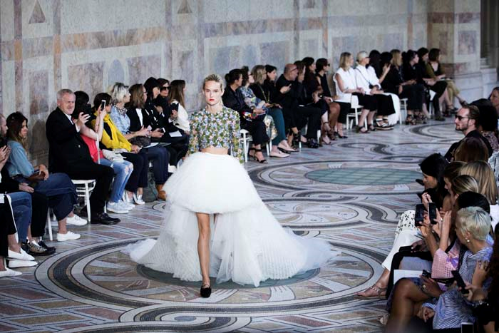 PARİS HAUTE COUTURE HAFTASI SONA ERDİ