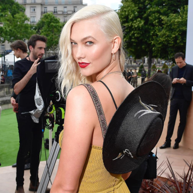 KARLIE KLOSSUN YENİ SAÇLARI