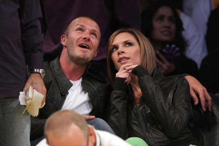 BECKHAM ÇİFTİ 18. EVLİLİK YIL DÖNÜMLERİNİ KUTLUYOR