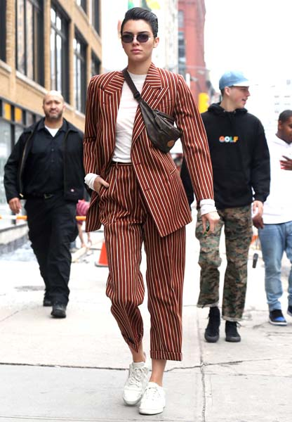 KENDALL JENNERIN TAKIM ŞIKLIĞI