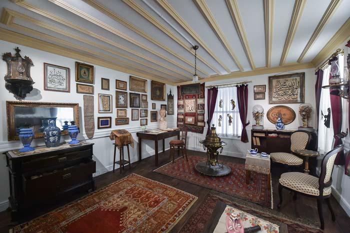 FEYHAMAN DURANA AİT EN GENİŞ KAPSAMLI SERGİ