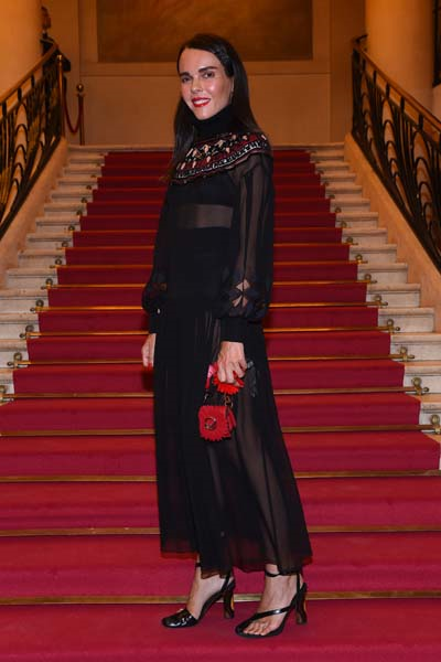 FENDI DEFİLESİNİ İZLEMEYE GELDİLER