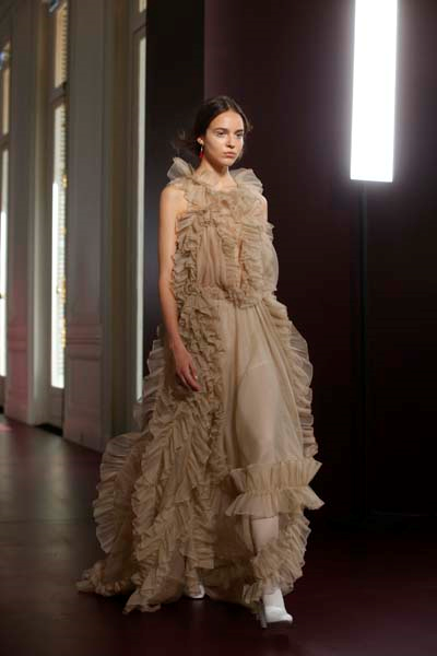 PARİS HAUTE COUTURE HAFTASI SONA ERDİ