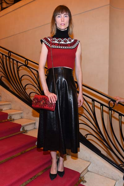 FENDI DEFİLESİNİ İZLEMEYE GELDİLER