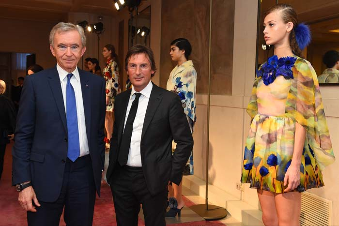 FENDI DEFİLESİNİ İZLEMEYE GELDİLER