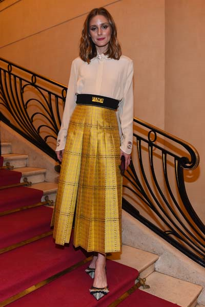 FENDI DEFİLESİNİ İZLEMEYE GELDİLER