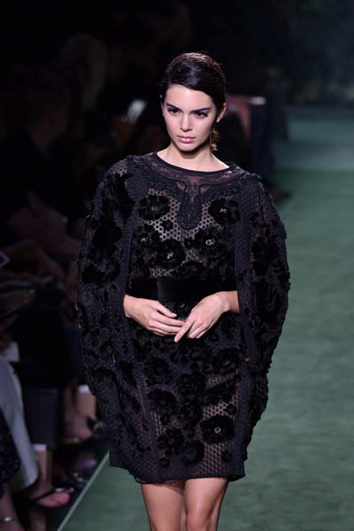 PARİS HAUTE COUTURE HAFTASI SONA ERDİ