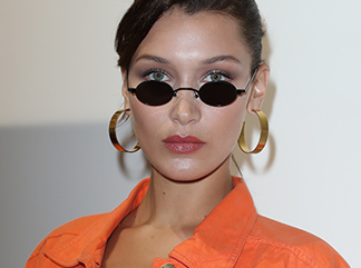 BELLA HADIDİN RETRO GÜNEŞ GÖZLÜKLERİ