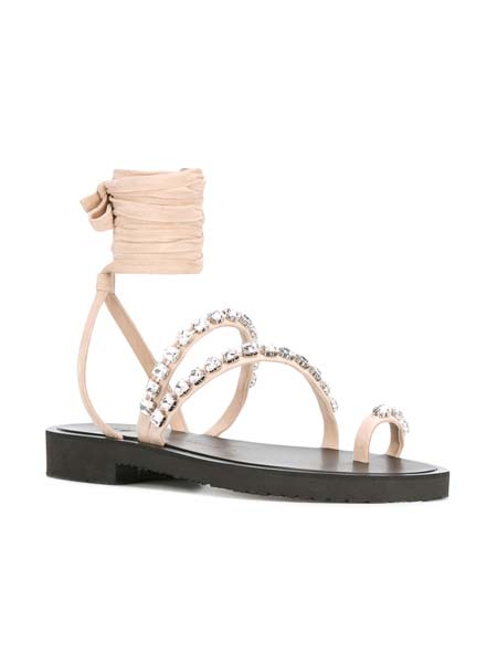 RAHAT VE ŞIK ADIMLAR