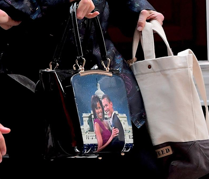 MERYL STREEPIN OBAMA BASKILI ÇANTASI