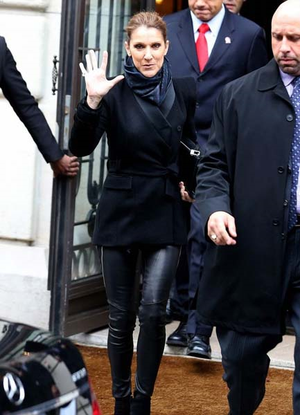 CELINE DIONUN GÖSTERİŞLİ STİLİ