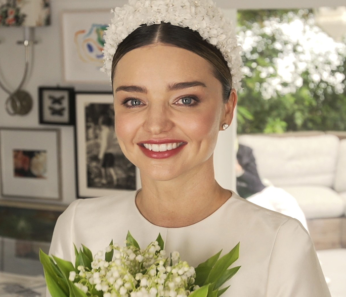 MIRANDA KERRİN ZARİF GELİNLİĞİ