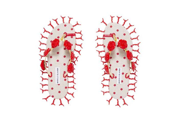 DÜNYACA ÜNLÜ TASARIMCILARDAN ÖZEL KOLEKSİYON