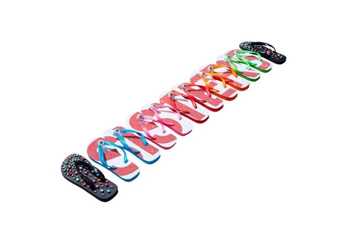 DÜNYACA ÜNLÜ TASARIMCILARDAN ÖZEL KOLEKSİYON