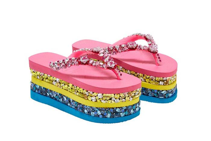 DÜNYACA ÜNLÜ TASARIMCILARDAN ÖZEL KOLEKSİYON