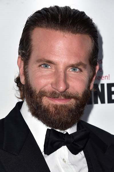 IRINA SHAYK VE BRADLEY COOPER ÇİFTİNİN KIZLARI LEA