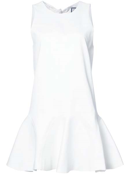 KUSURSUZ VE SADE: BEYAZ ELBİSELER