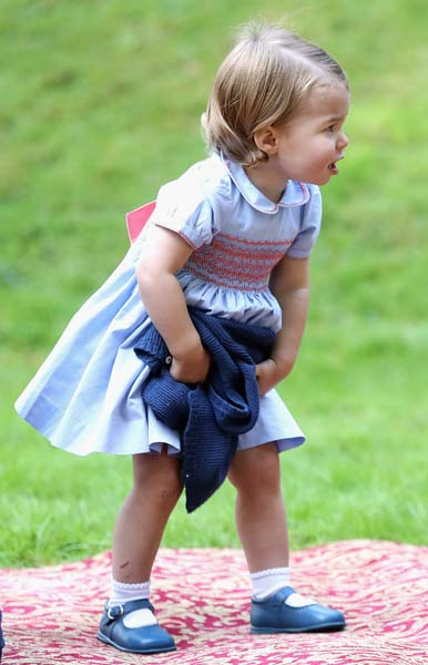 PRENS GEORGE VE PRENSES CHARLOTTE’NİN EN TATLI HALLERİ