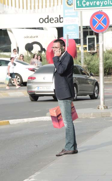 İŞE KISA BİR MOLA