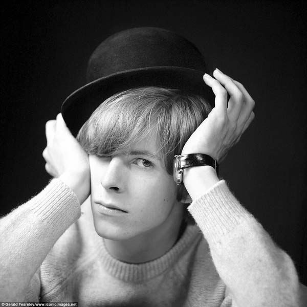 DAVID BOWIE’NİN GÖRÜLMEMİŞ FOTOĞRAFLARI 