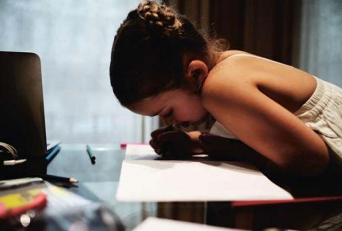 BROOKLYN BECKHAM KİTAP ÇIKARDI