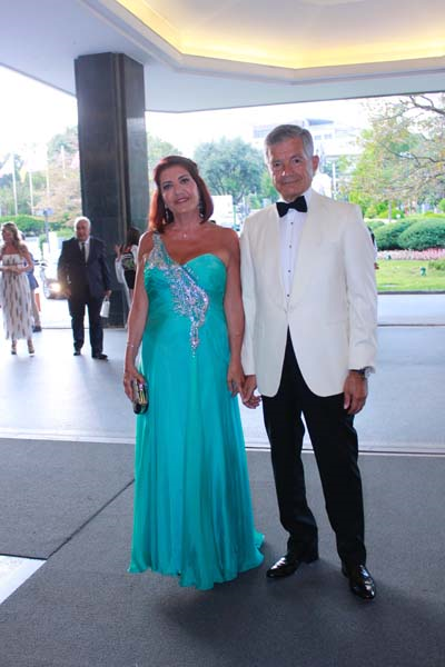 BEGÜM YURTTAŞ VE BATUHAN GÜNEŞ EVLENDİ